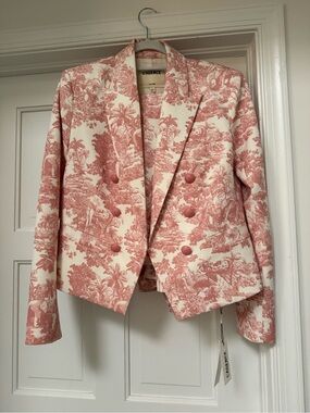 L'AGENCE Pink Toile Double-Breasted Blazer comes with suit pants
